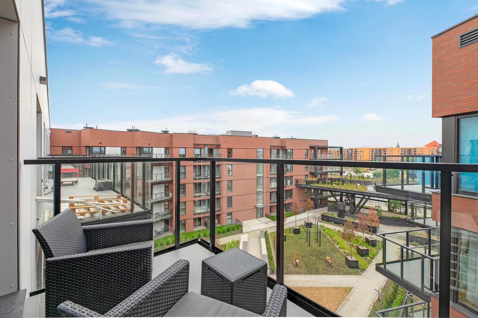 Nadmotlawie Estate Gym, Sauna & Parking By Downtown Apartments Danzica Esterno foto
